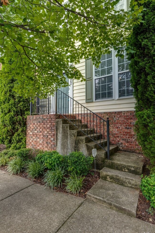 Photo - 3-Bed/2.5-Bath in Lenox Village