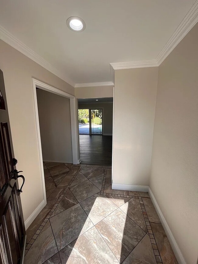 Photo - 8216 Glade Ave