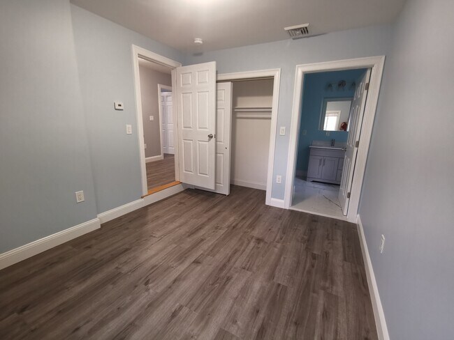 Photo - 346 Cherry St Unidad 2