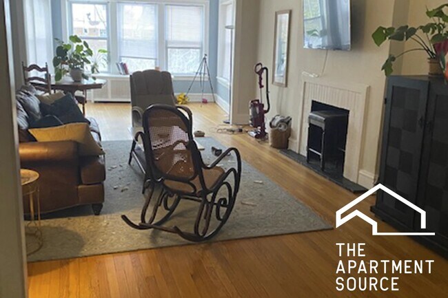 Photo - 329 Kedzie St Unit 2