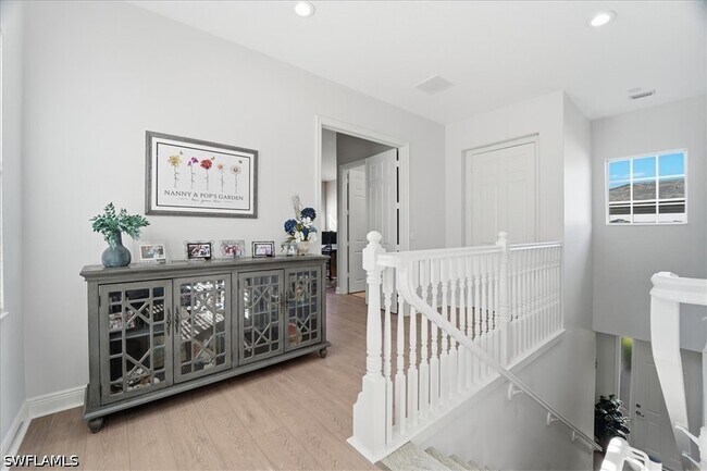 Photo - 7842 Hawthorne Dr Unidad 1703