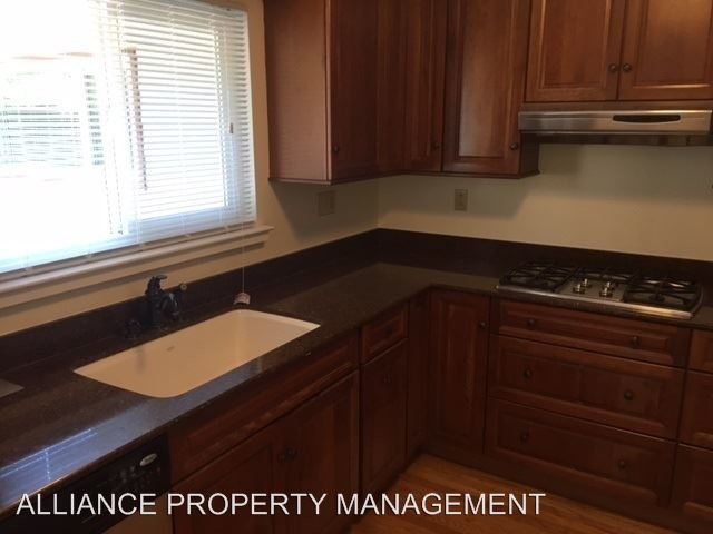 Photo - 4 br, 2.5 bath House - 3443 Fir Drive