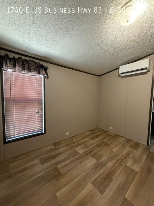 1740 E U.S. Business 83
