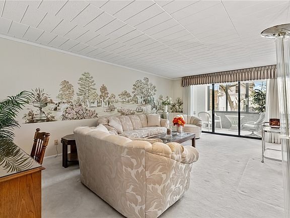 Photo - 900 Washington Rd Unidad 11