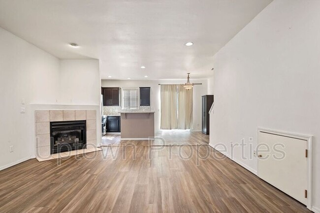 Photo - 9284 SW Sweek Dr