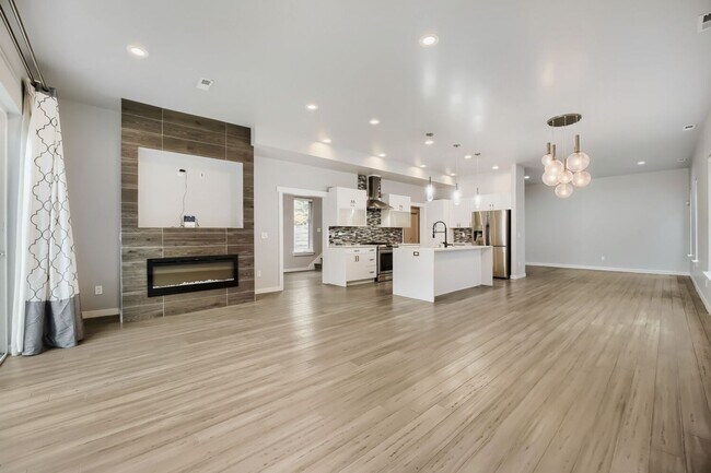 Photo - Beautiful 4bed/2.5bath Home in Desirable West Seattle Location!