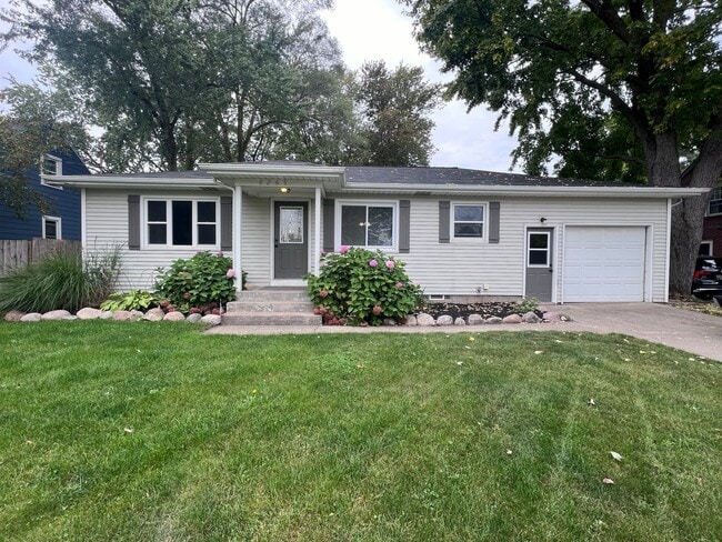 Byron Center Schools - Ranch Style Home! - Byron Center Schools - Ranch Style Home!