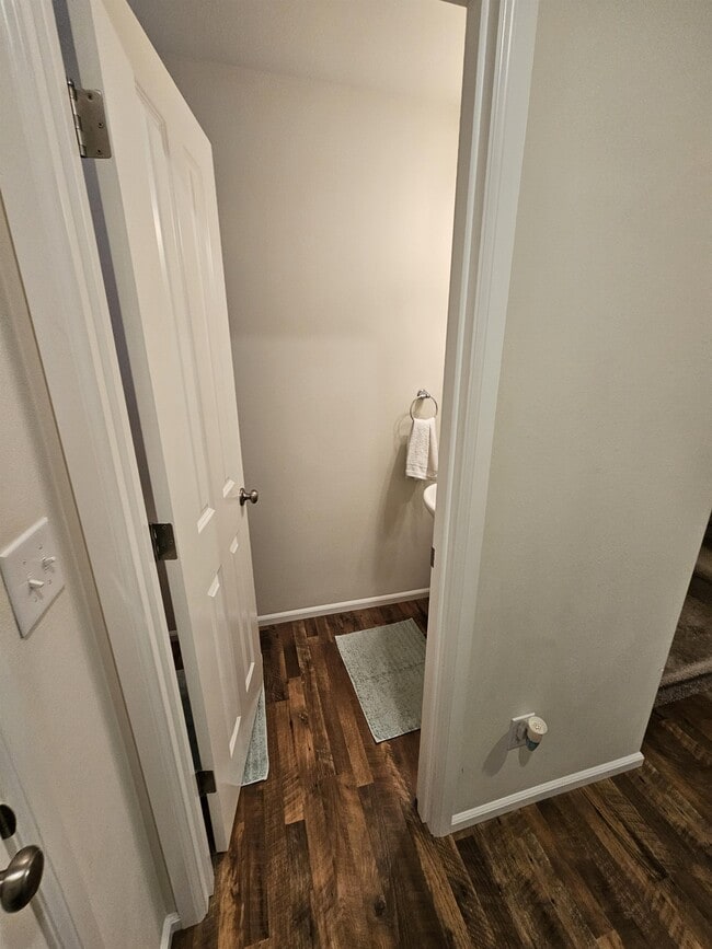 Photo - 2417 Fiddleback St NE