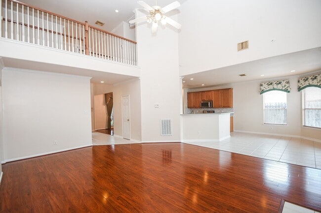 Photo - 14234 Silver Glade Ln