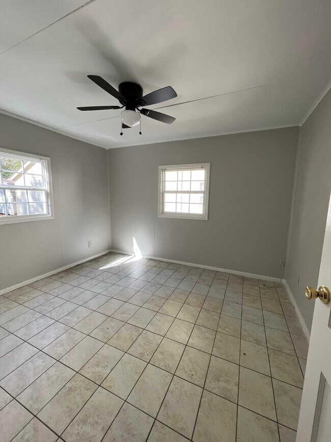 Photo - 753 N 26th St