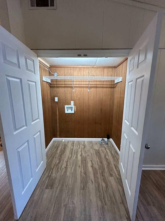 Photo - 73 Spence Ave