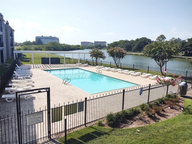 Building Photo - 18519 Egret Bay Blvd Unit 1601 Rental