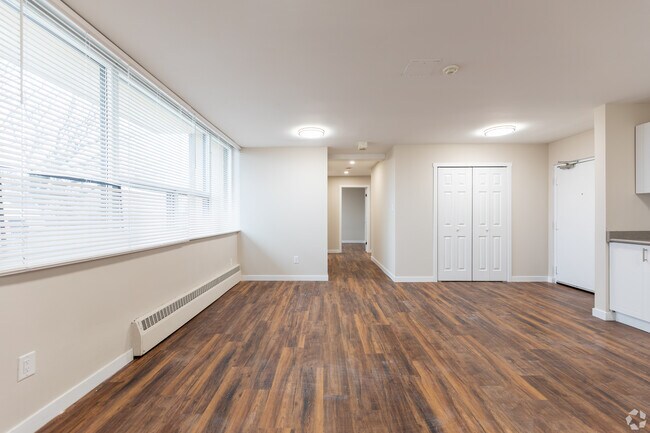 Photo - 21 Kendale Court Apartments