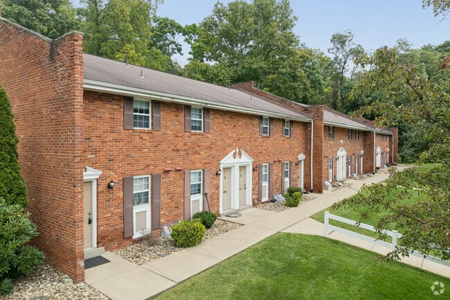 Cabin Hill Place - Cabin Hill Place
