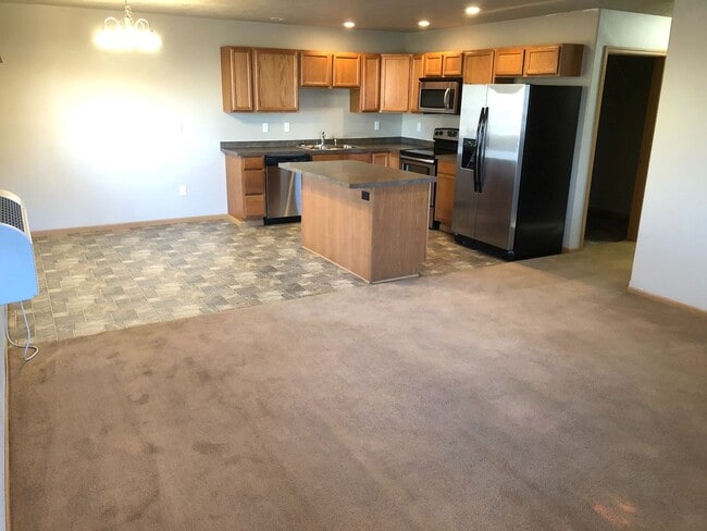 Photo - 415 3rd Ave NW Unit A