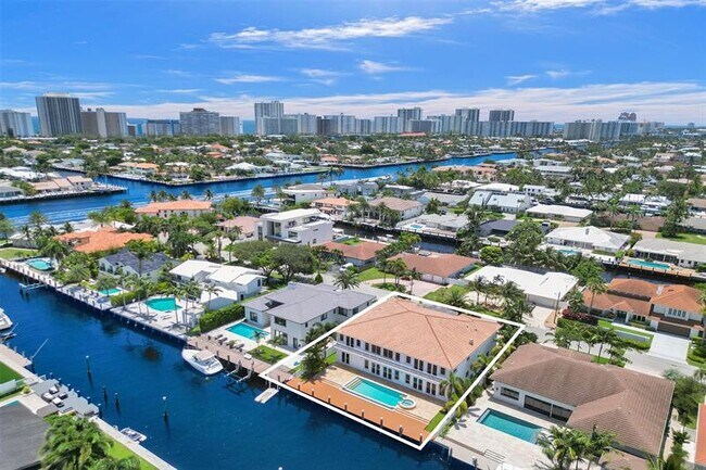 Photo - 3061 NE 43rd St