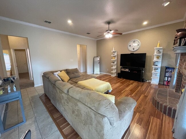 Photo - 4204 Tropicana Dr