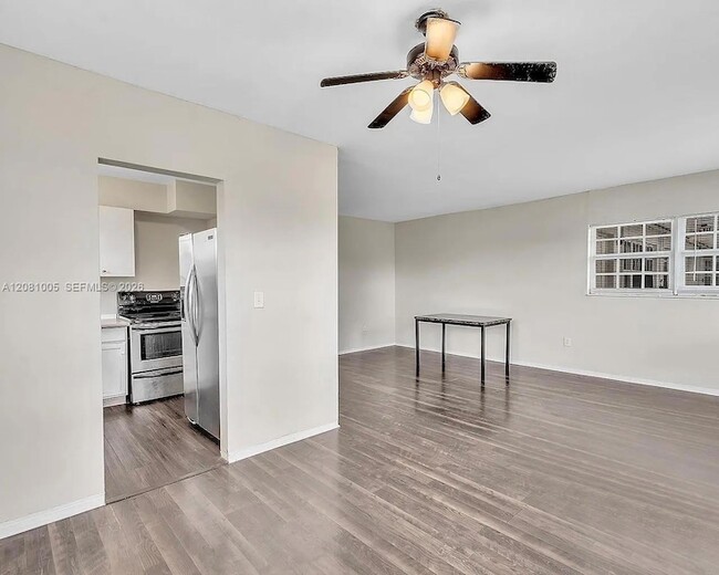 Photo - 1451 NE 170th St Unit 201A