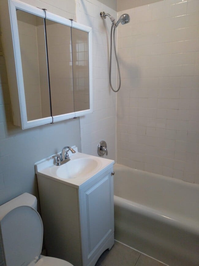 Photo - 230 Elmwood-3S Unit 3S