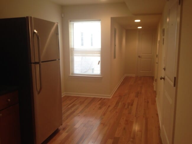 Photo - 415 N 41st St Unit 2