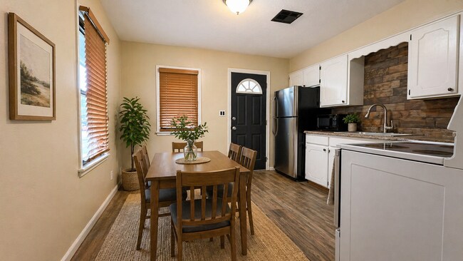 Photo - 4529 NW 33rd St