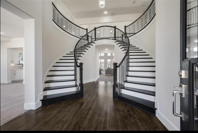 Photo - 1405 Gairloch Dr