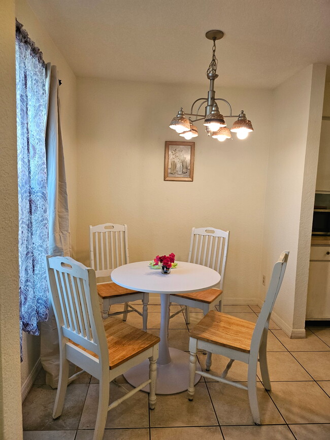 Photo - 4202 Brigadoon Cir