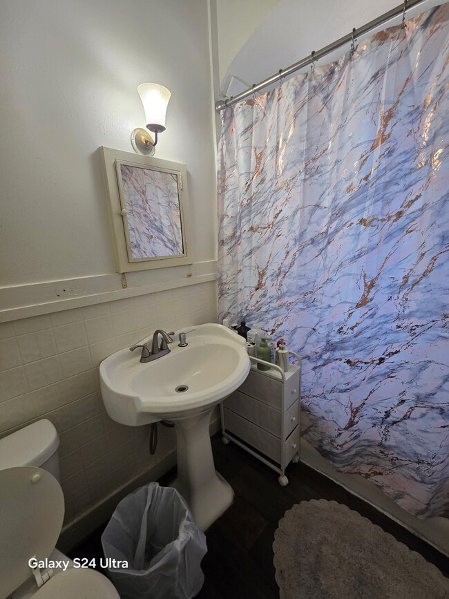 Photo - 525 N Highland Ave