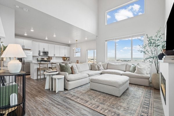 Building Photo - 1974 Red Yearling Dr