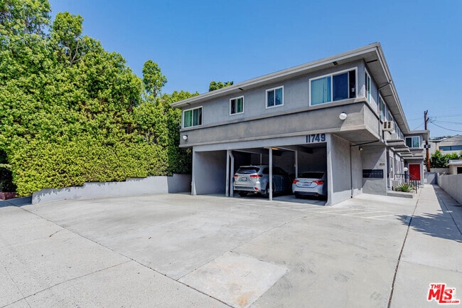 Building Photo - 11749 Riverside Dr Unit 6 Rental