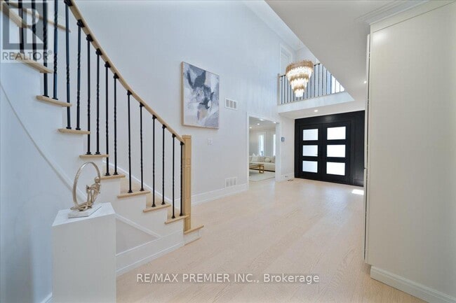 Photo - 157 Jeanne Dr