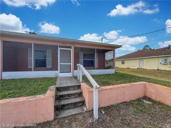 Photo - 5231 27th St SW