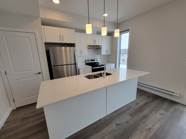 Photo - 2796-2796 Maple Way NW Unit 77 / APS