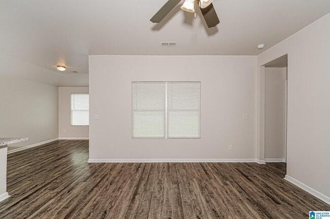 Photo - 155 Woodland Wy