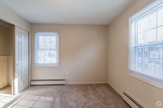 Bedroom - 2 BR 1 Bath / 800 sf