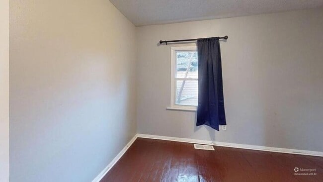 Photo - 309 Frost Ave