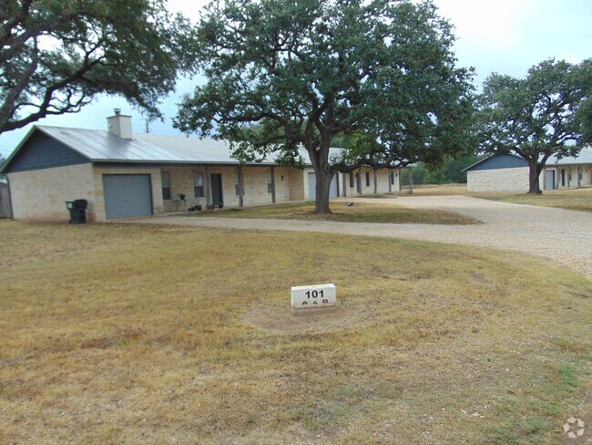 Building Photo - 101 Chestnut Ridge Unit 101 B Rental