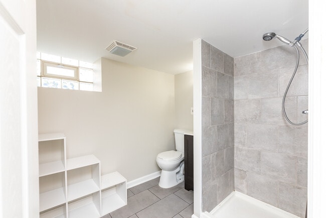 Photo - 2745 W Gregory St