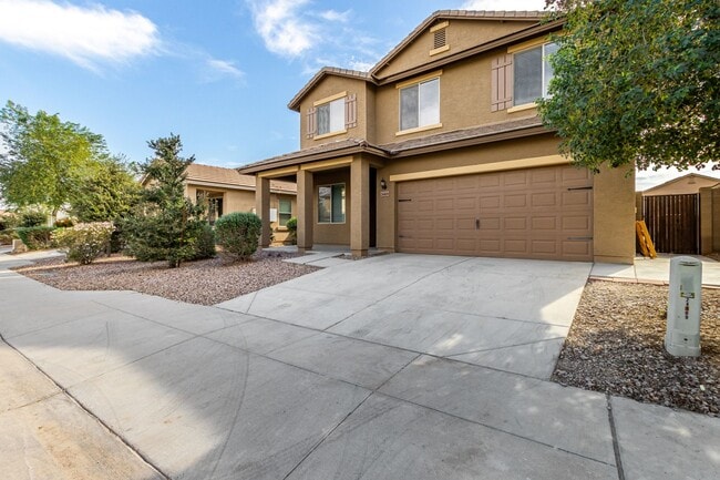 Photo - One Of A Kind Home For Rent In Buckeye!