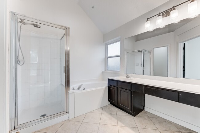 Photo - 31302 Baker Lake Dr