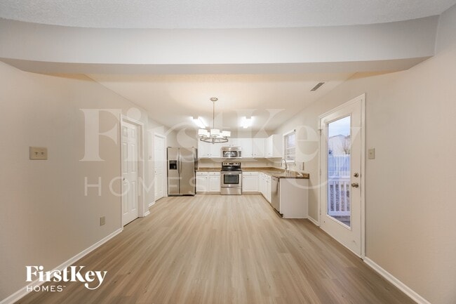 Photo - 10814 Albertson Dr