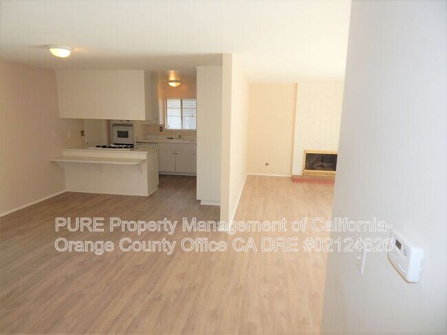 Photo - 6092 Larchwood Dr House