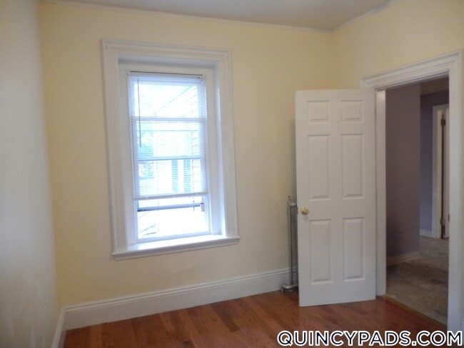 Photo - 161 Grandview Ave Unit 2R