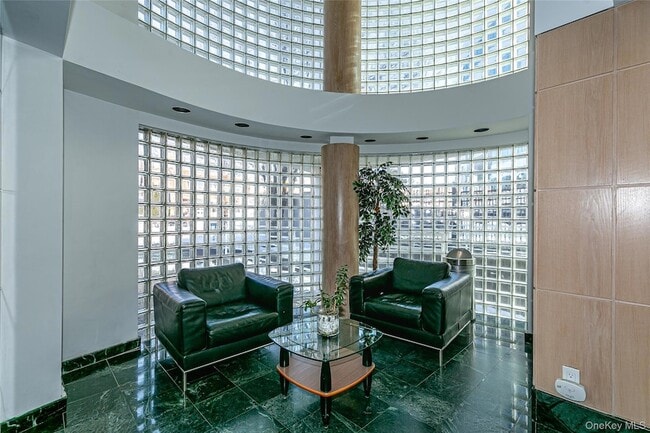 Photo - 88 Cutter Mill Rd Unit 418