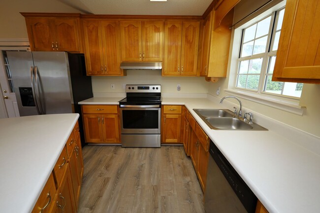 Photo - 4200 Shadowwood Dr