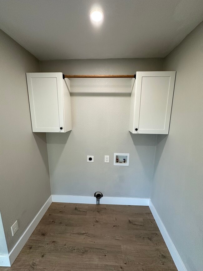 Photo - 2511 W Main St