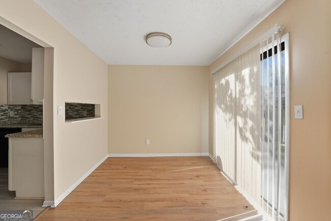 Photo - 293 Country Club Dr