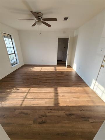 Photo - 4916 Ledgestone Dr