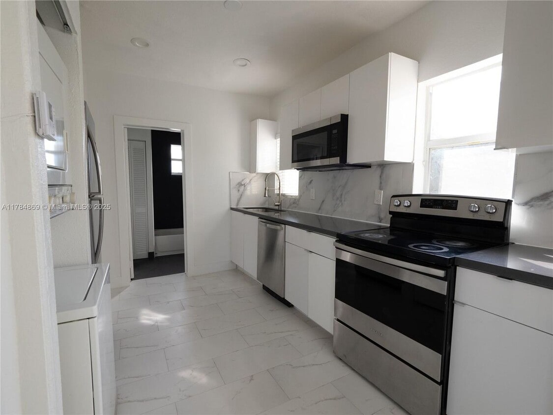 Photo - 2272 NW 2nd Street 2, Miami, FL 33125
