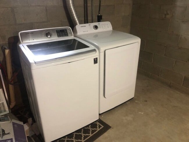 Photo - Remodeled 3 Bedroom Home!